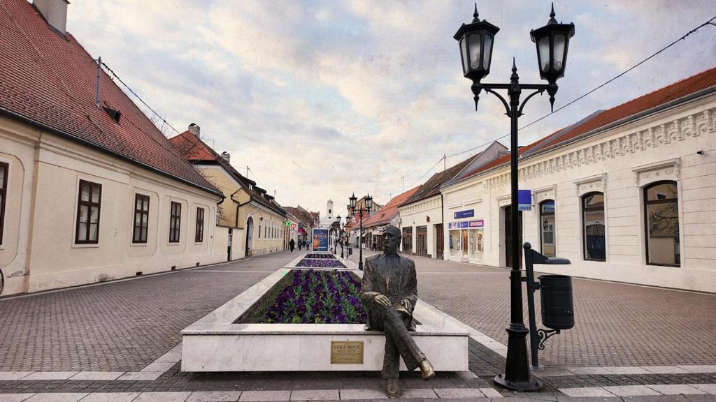 Apartman Ksenija Ðakovo Kültér fotó